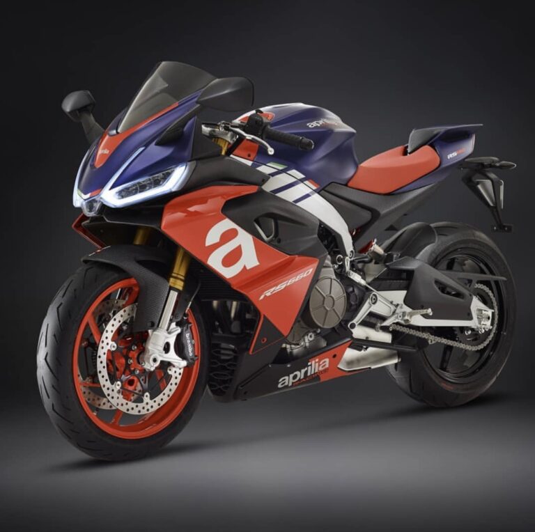 Get ready to Fight – Aprilia RS660