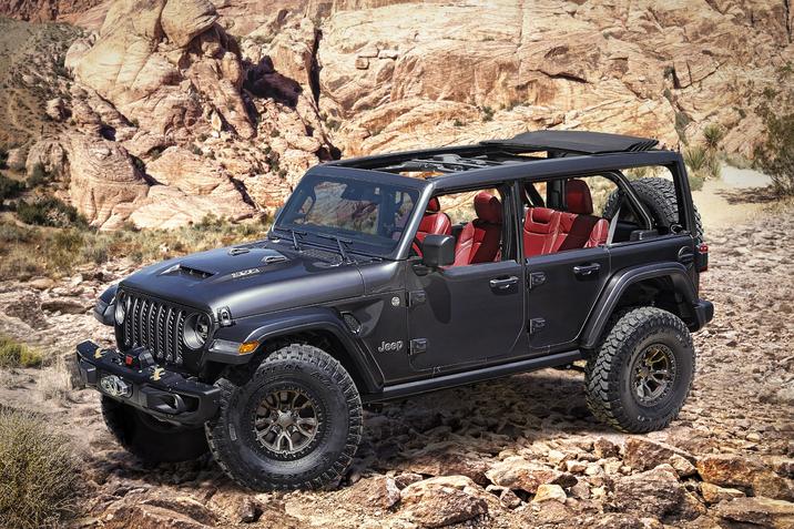 BRONCO CHALLENGER: New 6.4-liter V-8 Wrangler Rubicon 392