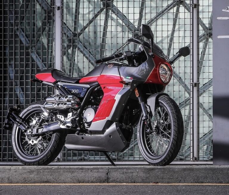 Sport Classic 300: INSPIRED BY THE PAST