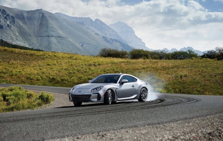 SUBARU BRZ: The Pure Sports Car