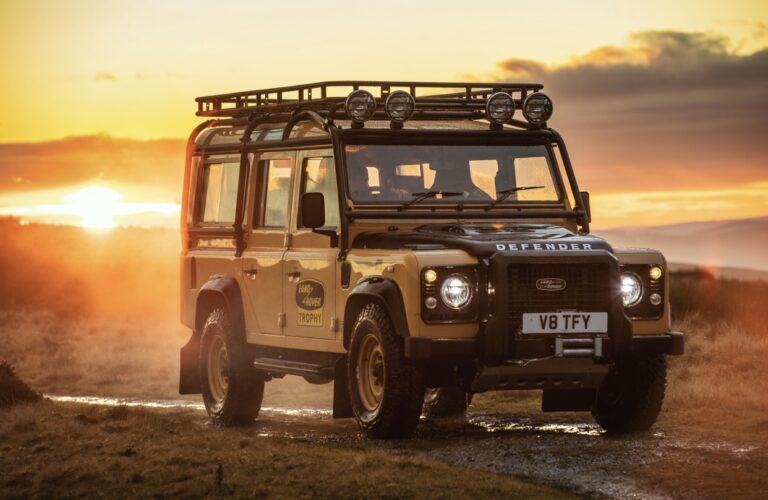LAND ROVER DEFENDER WORKS V8 TROPHY: EXPEDITION LEGACY